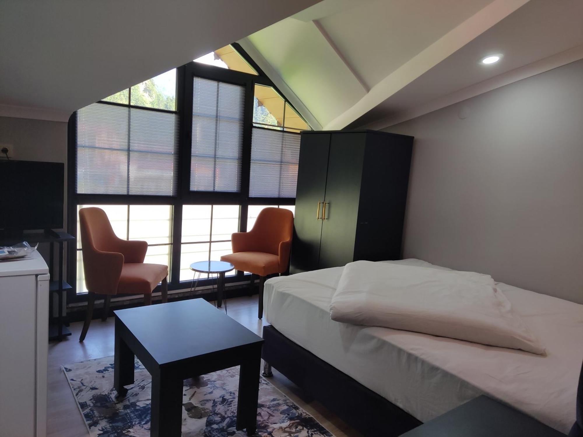 Cennet Suit Otel อูซุนกอล ภายนอก รูปภาพ